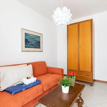 Apartment Viareggio Beach Apartment *