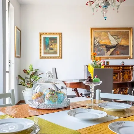 Viareggio Beach Apartment Apartment Viareggio