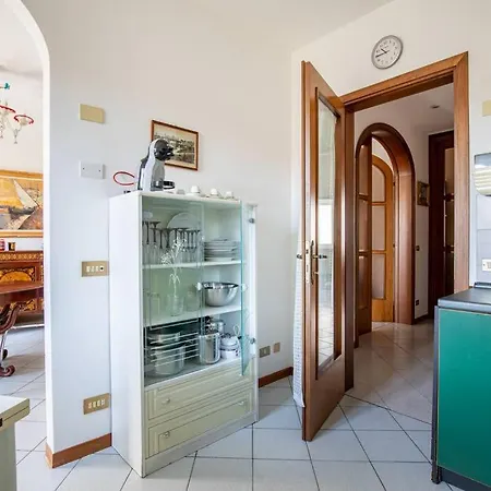 Viareggio Beach Apartment