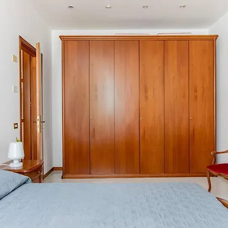 Viareggio Beach Apartment Apartment Viareggio