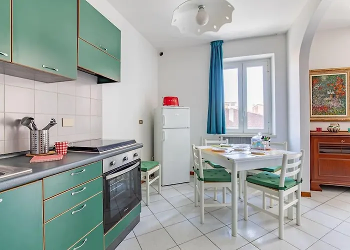 Viareggio Beach Apartment Apartment *