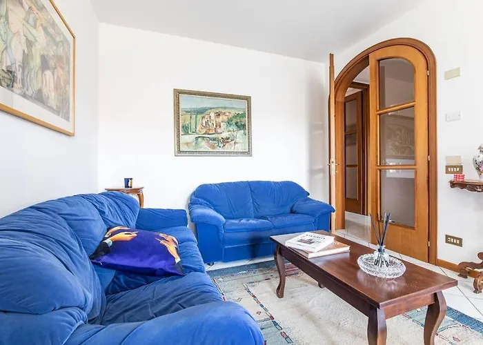 Viareggio Beach Apartment * Viareggio