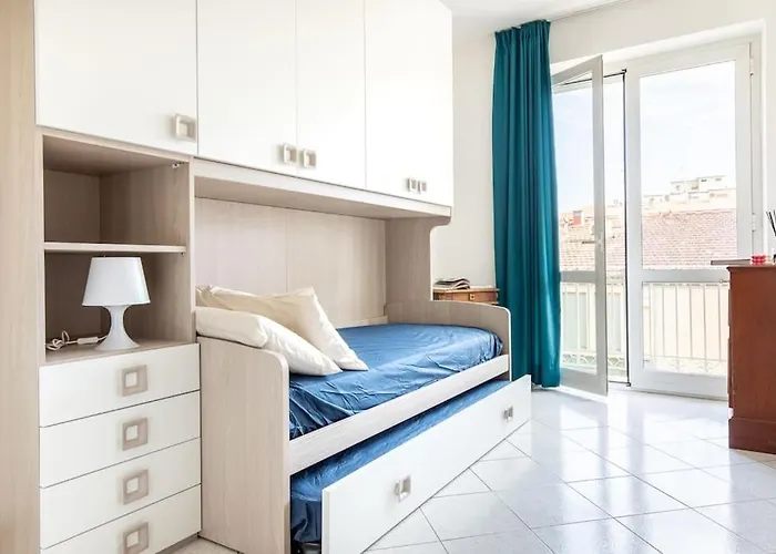 Viareggio Beach Apartment Apartment *